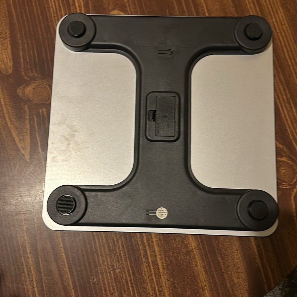 Scale - Picture 2 of 2